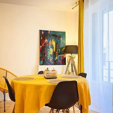 公寓 Atelier Des Arts, Confortable Avec Sa Terrasse 拉罗歇尔