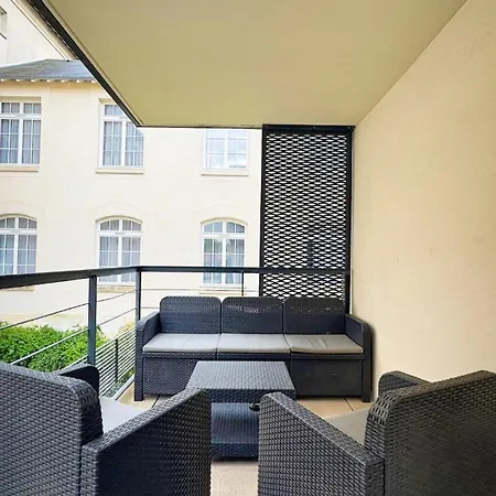 L'atelier Des Arts Apartment