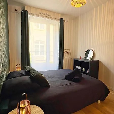 L'atelier Des Arts La Rochelle (Charente-Maritime)