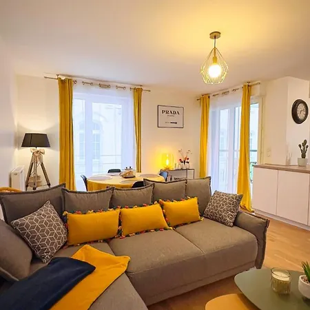 Atelier Des Arts, Confortable Avec Sa Terrasse Apartmán *