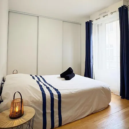 L'atelier Des Arts Apartment