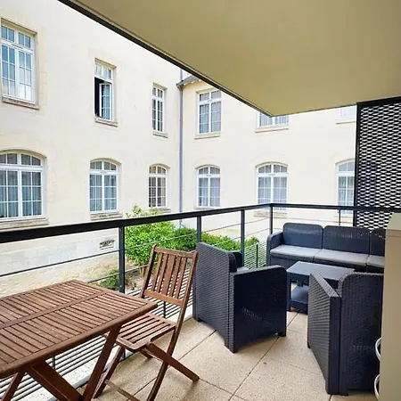 Atelier Des Arts, Confortable Avec Sa Terrasse Apartmán