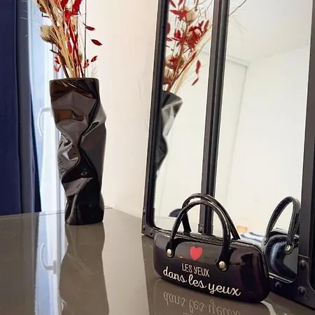 L'atelier Des Arts アパート